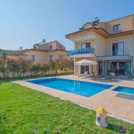 Вилла Lavanta *